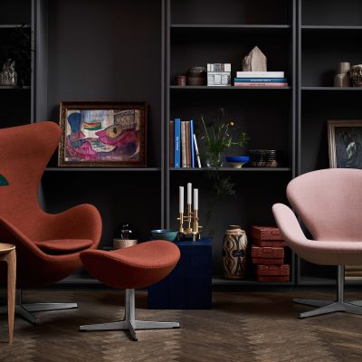 SWAN™ 3320 Easy Chair, Fabric