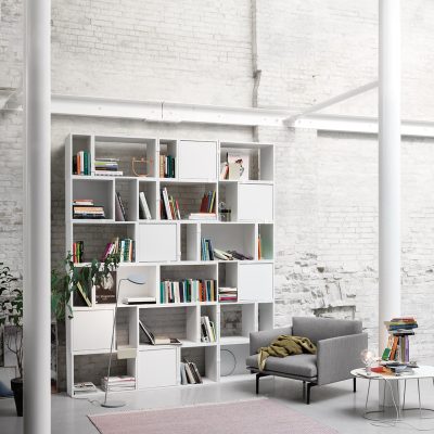 STACKED Medium, w. Door