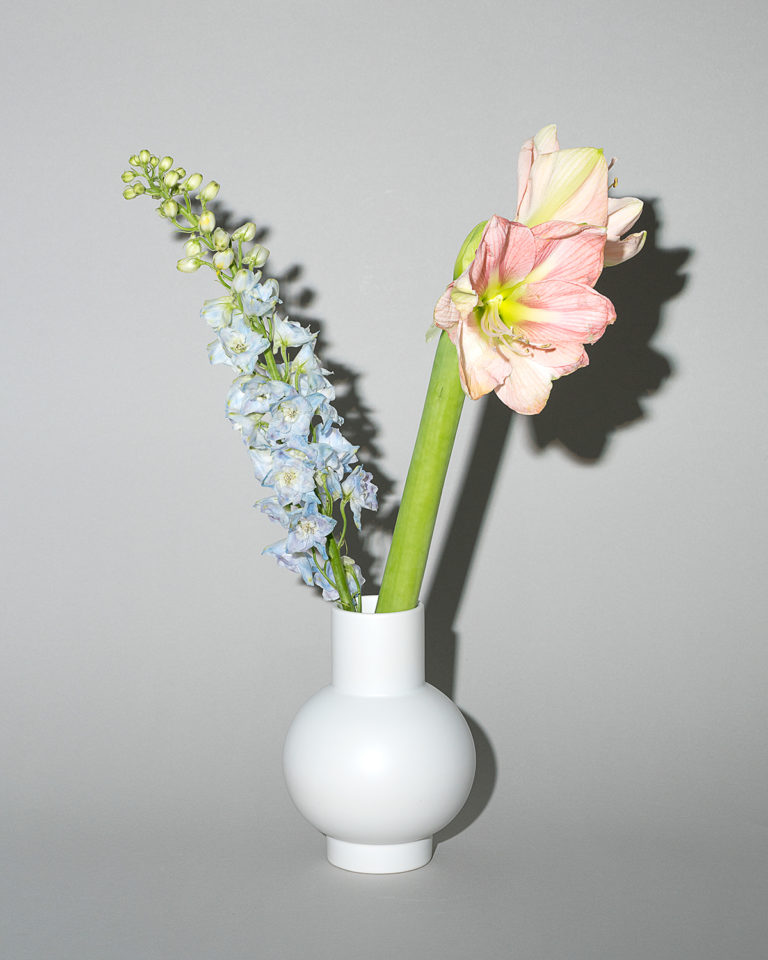STRØM Vase Small, Vaporous Grey