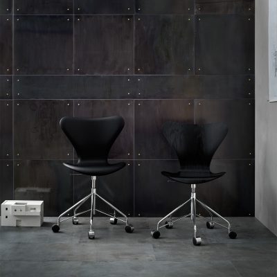 SERIES 7™ 3117 Swivel Chair, Essential Leather Black