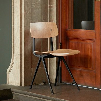 RESULT Chair, Black Base