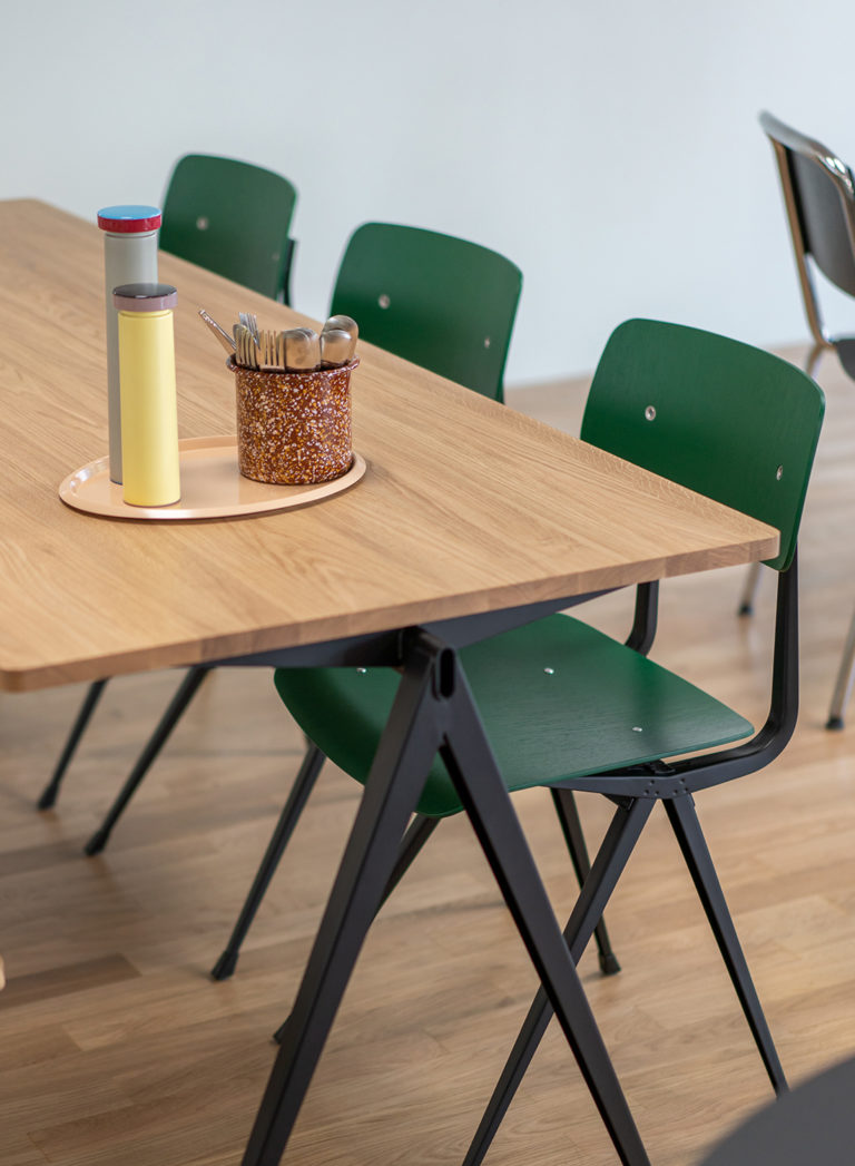 RESULT Chair, Black Base