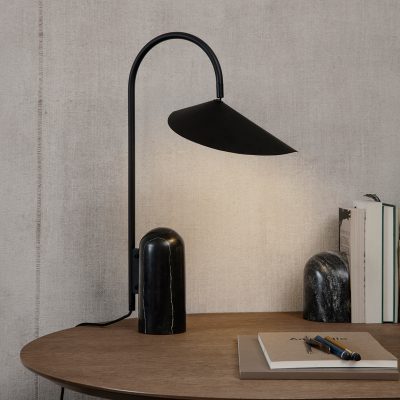 ARUM Table Lamp, Black