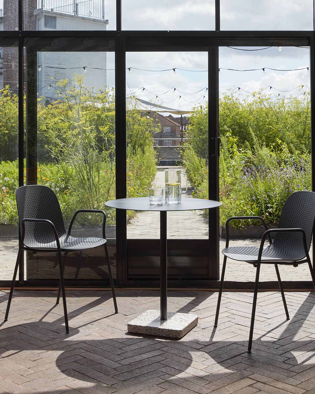 TERRAZZO Table Ø70 - Myran - Scandinavian Design