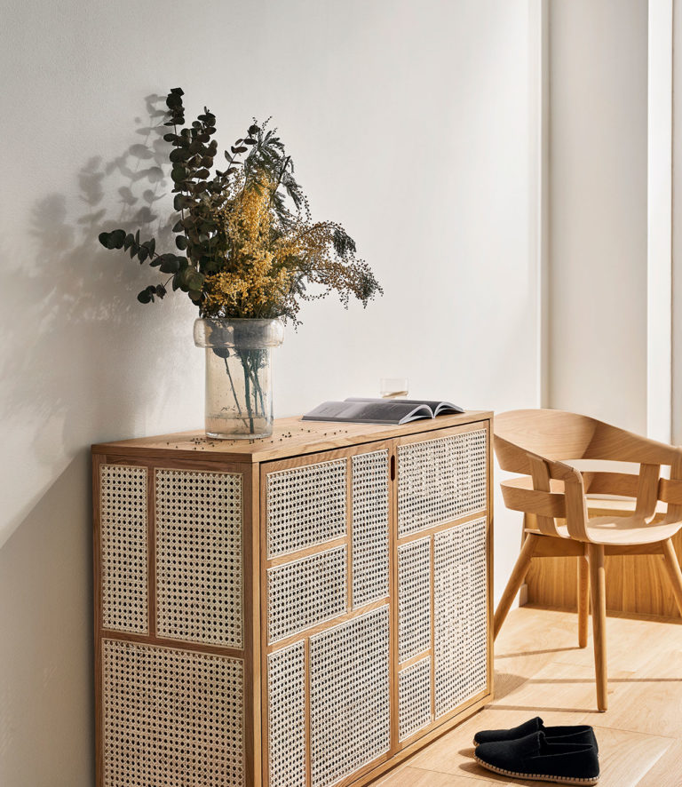 AIR Sideboard
