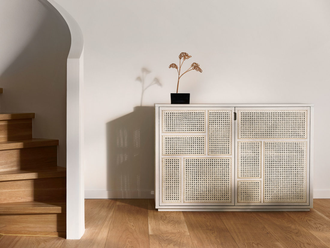 AIR Sideboard