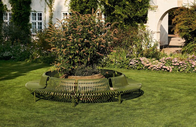 PALISSADE PARK Dining Bench Out