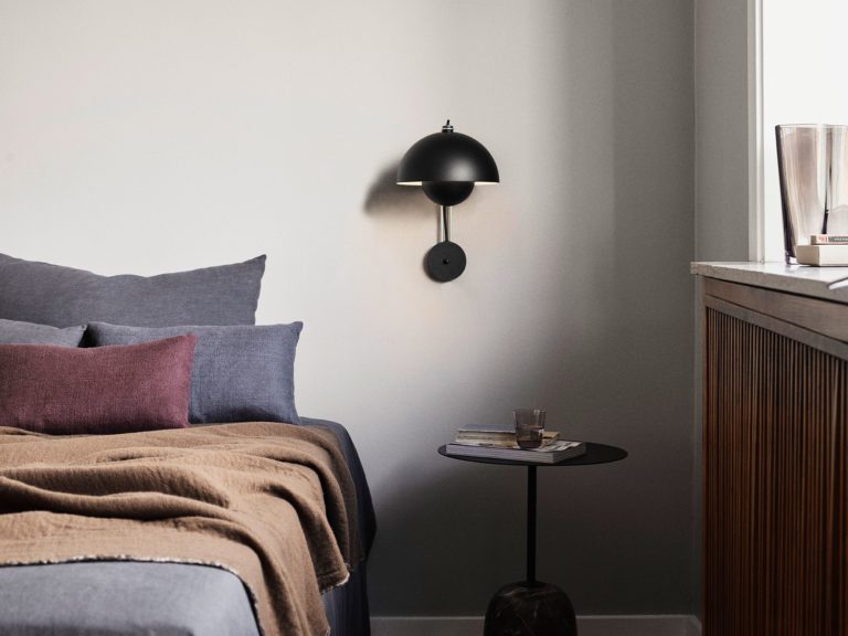 FLOWERPOT VP8, Vermilion Red