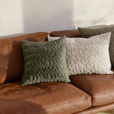AJ Cushion Vertigo 50x50, Sand