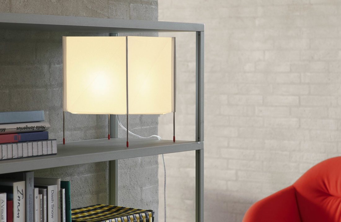 PAPER CUBE Table Lamp