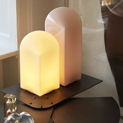 PARADE Table Lamp 240, Shell White