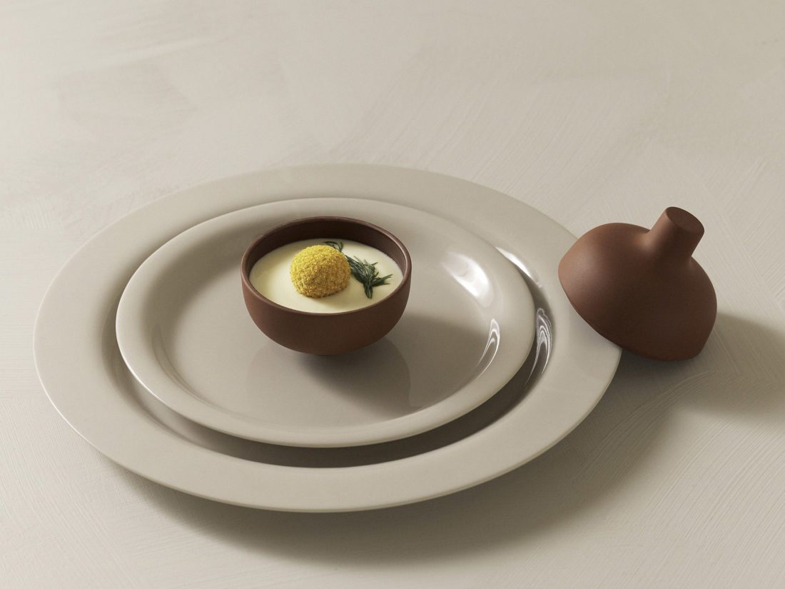 SAND SECRETS Small Bowl, Red Clay