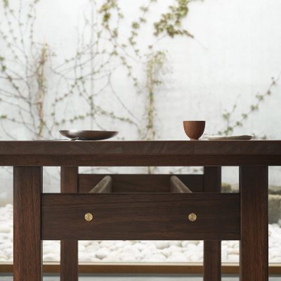 BM0698 | Asserbo Table