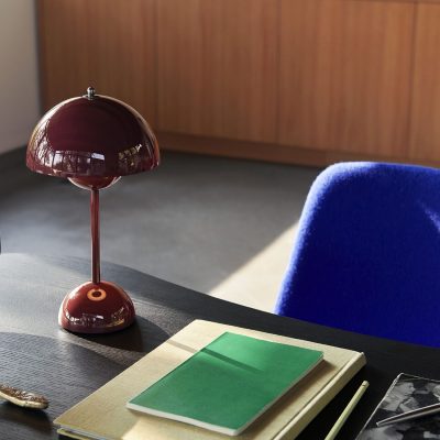 FLOWERPOT VP9, Vermilion Red