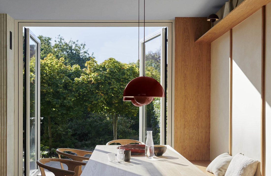 FLOWERPOT VP1, Vermilion Red