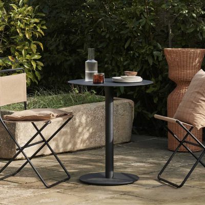 POND Dining Table