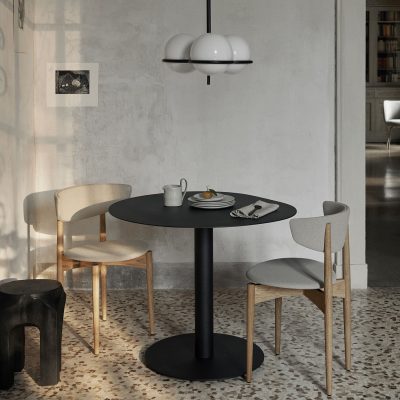 POND Dining Table