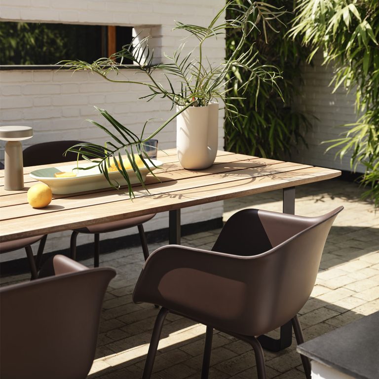 FIBER Outdoor Armchair