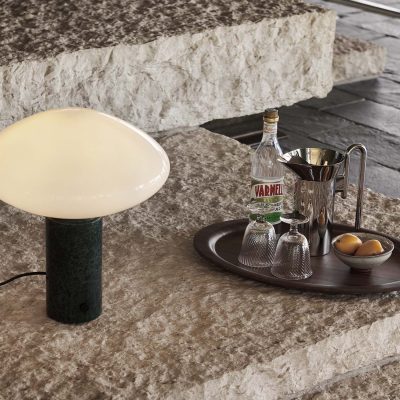 MOMENTO Jug JH38, Polished Stainless Steel