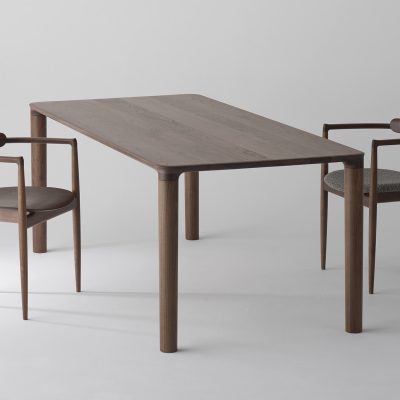 MIAU Table Rectangular, Walnut