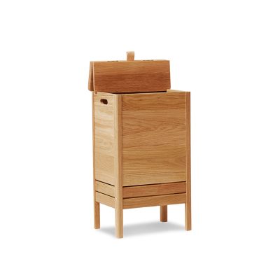 A LINE Laundry Box