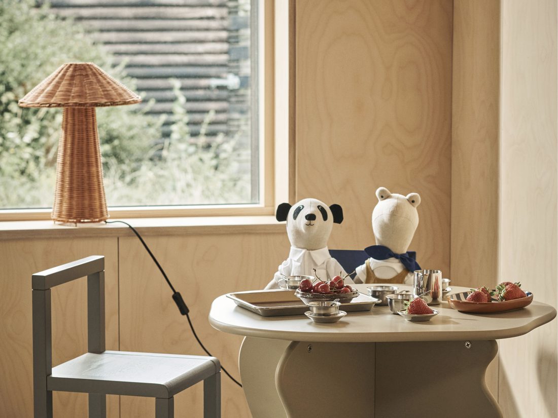 DOU Table Lamp