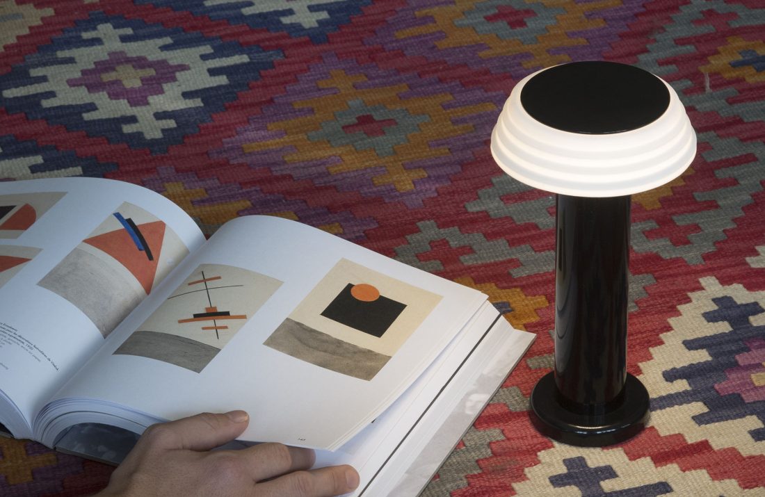 PL1 - Portable Lamp, Black