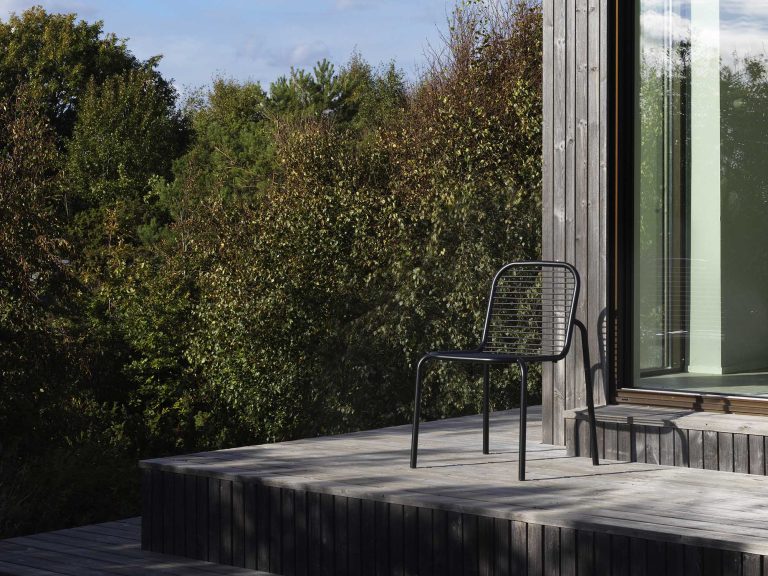 VIG Chair