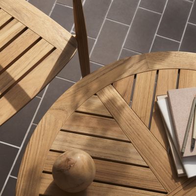 E022 Ø80 | Embrace Outdoor Table