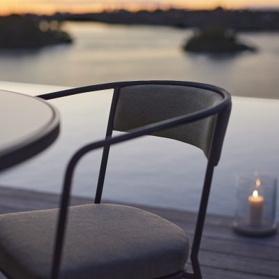 ARHOLMA Dining Chair