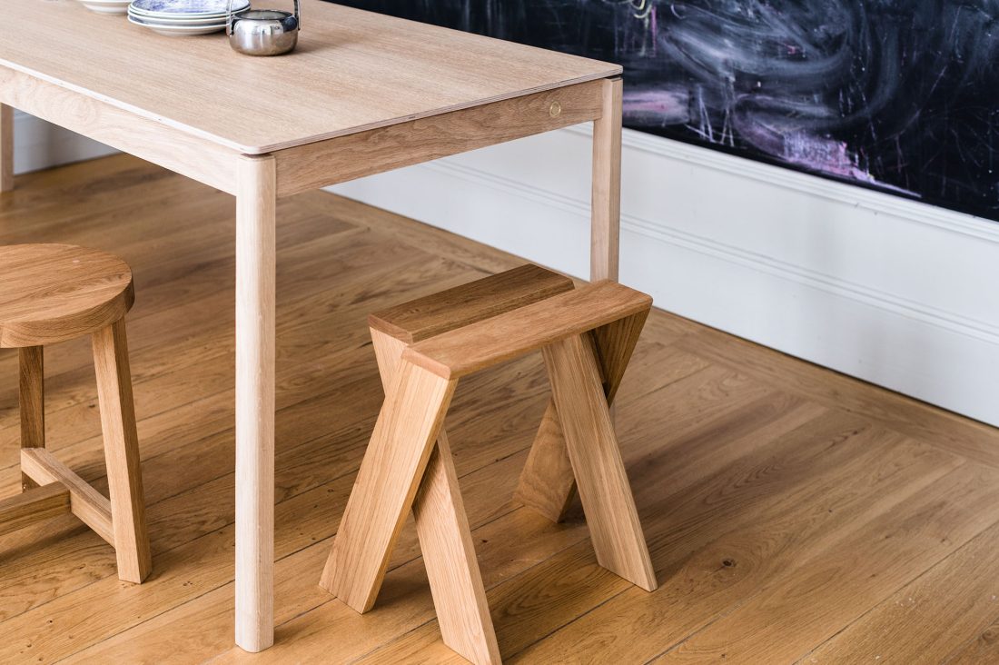 HALIKKO Dining Table