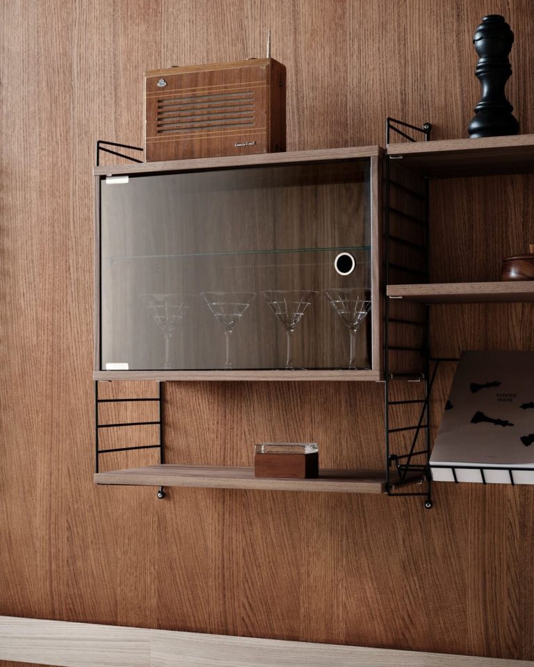 STRING Display Cabinet with Swing Glass Door