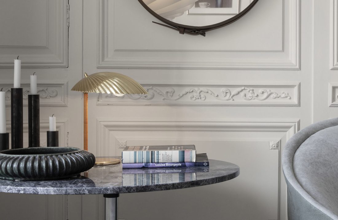 5321 Table Lamp