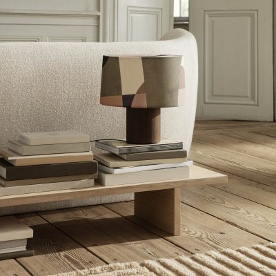 KONA Display Table
