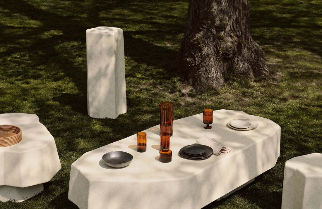 STAFFA Pedestal