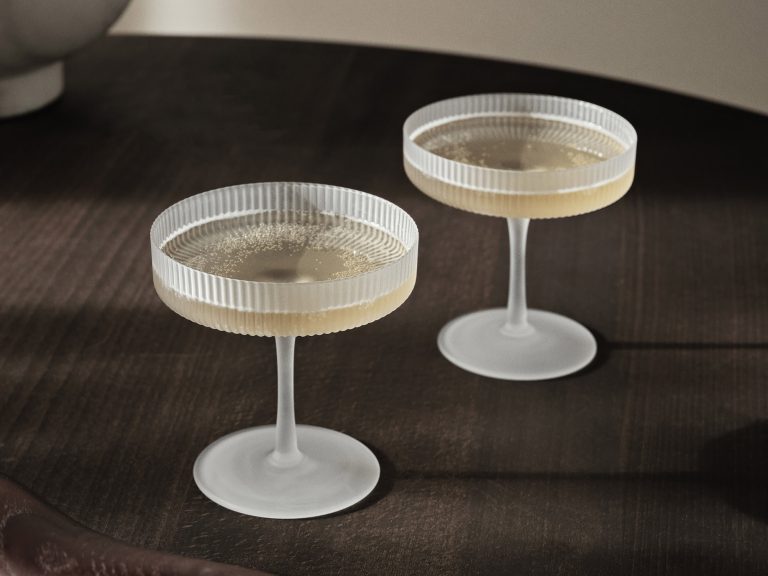 RIPPLE Champagne Glass set of 2, Frosted
