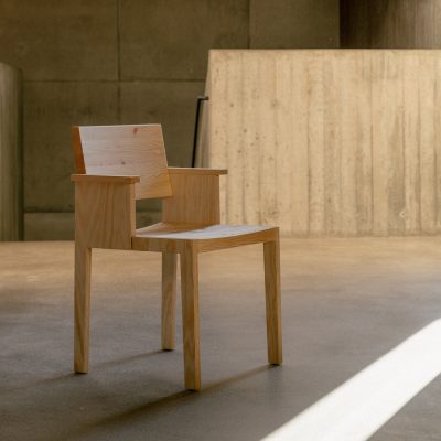 016 Maasto Dining Armchair