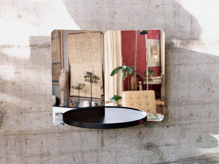 124° Mirror, Black