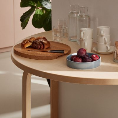Aalto Table Half-Round 95