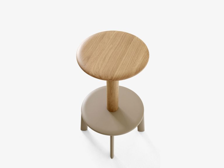MASSIF AV39 Stool, Low