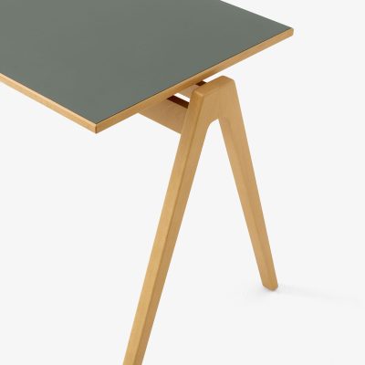 DAYSTAK RD2 Table