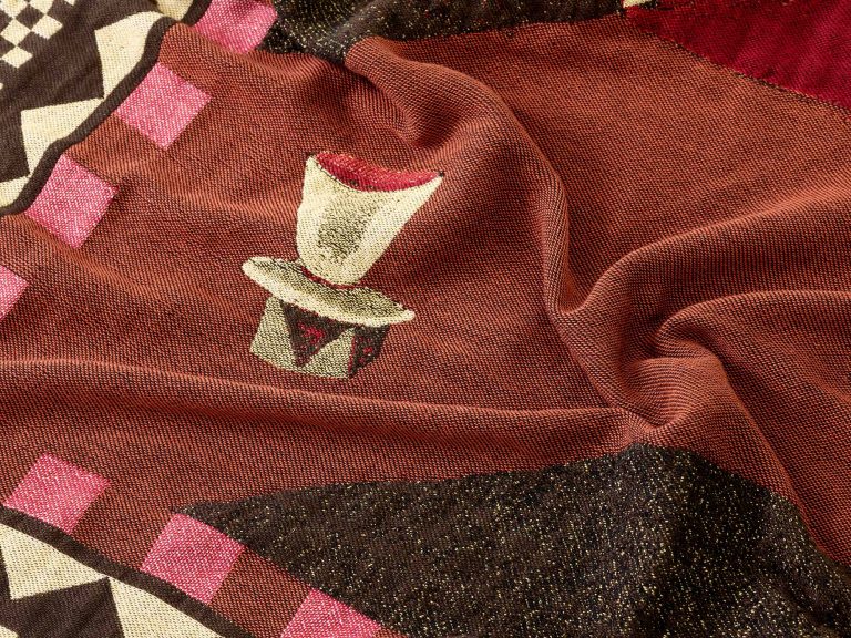 MOMENTO Throw JH46, Red Dawn
