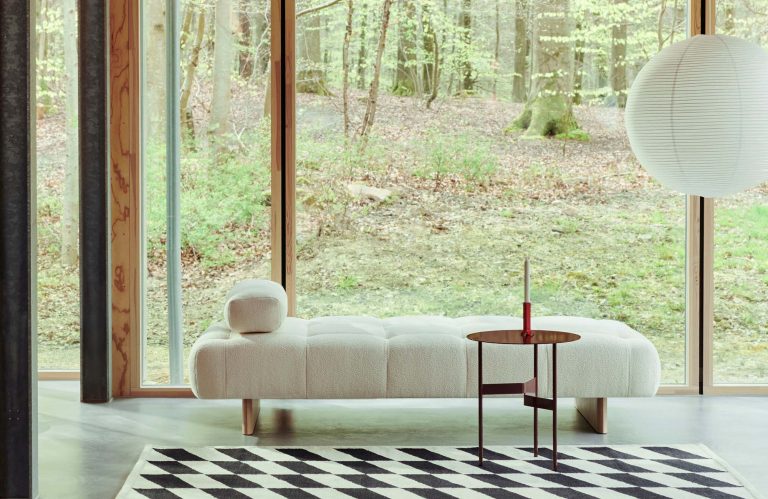 SHIFT Kelim Rug, Black