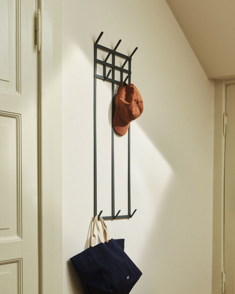 TAPE Coatrack L, Charcoal
