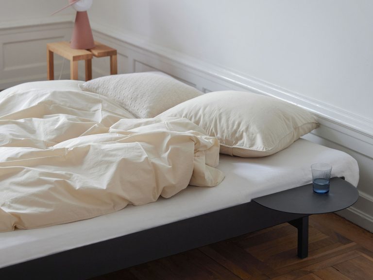 BED 90–180 cm, Low