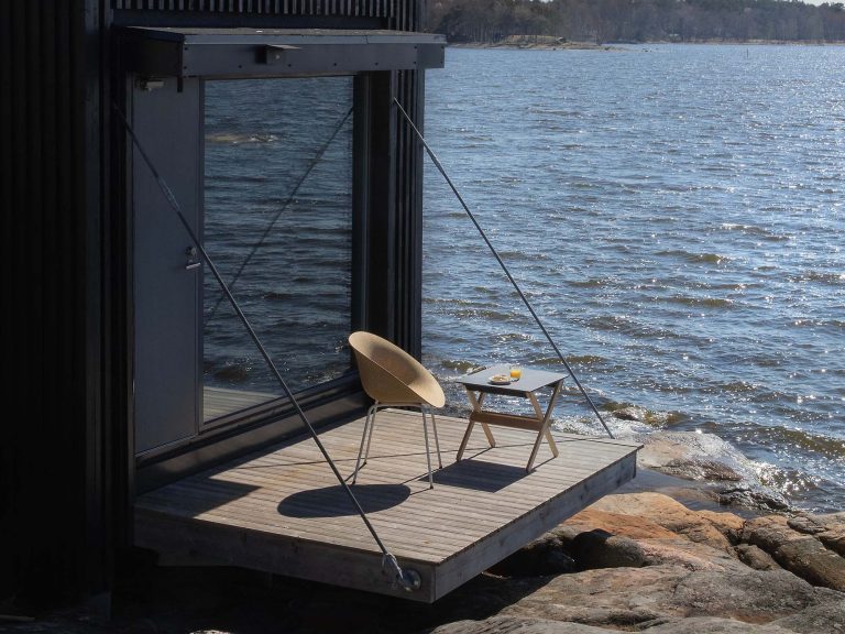 MAT Armchair