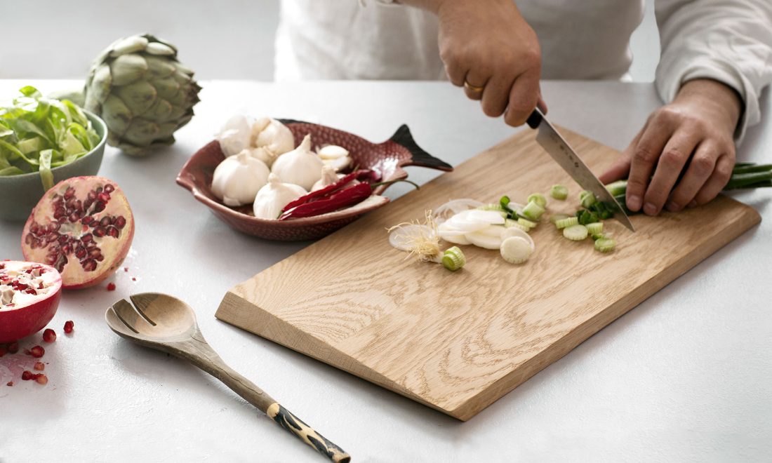 CUTTING BOARD, Small