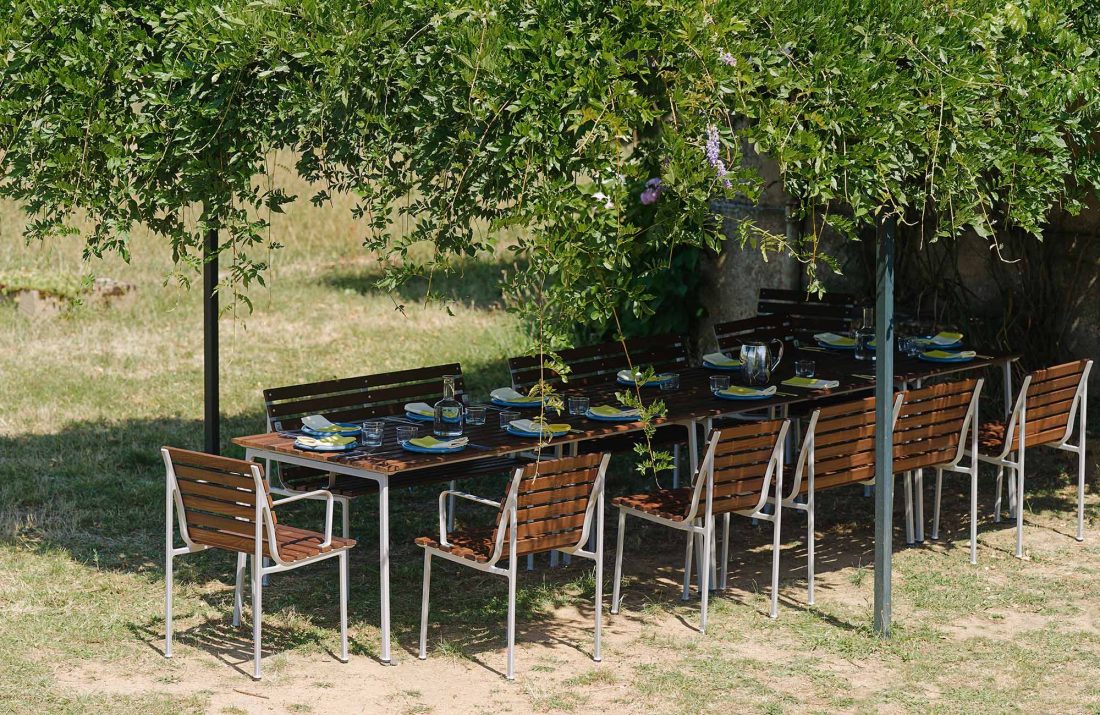 TRAVERSE Armchair