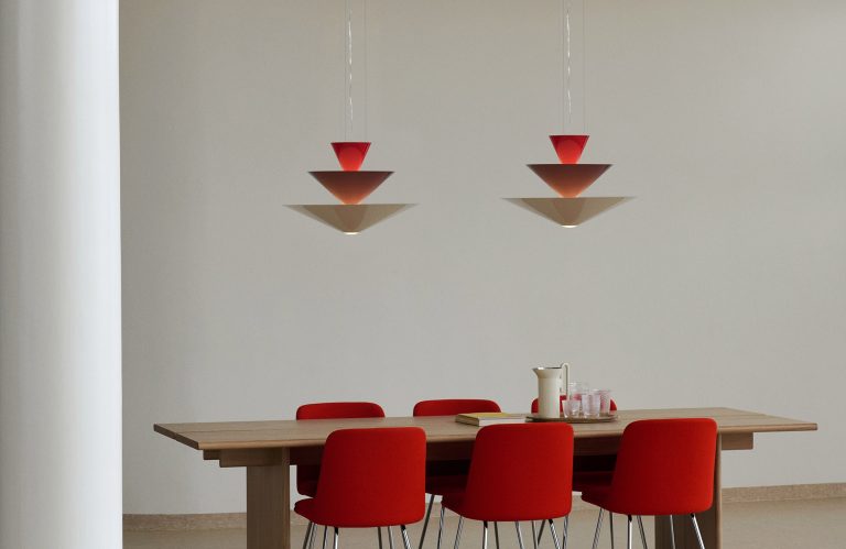 GIO LN15, Vermilion Red, Dark Burgundy & Ecru White