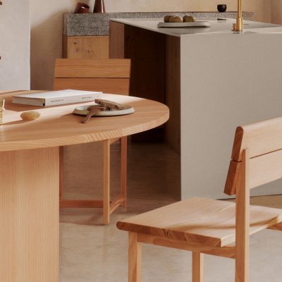 AUKKO Dining Table, Can Lis